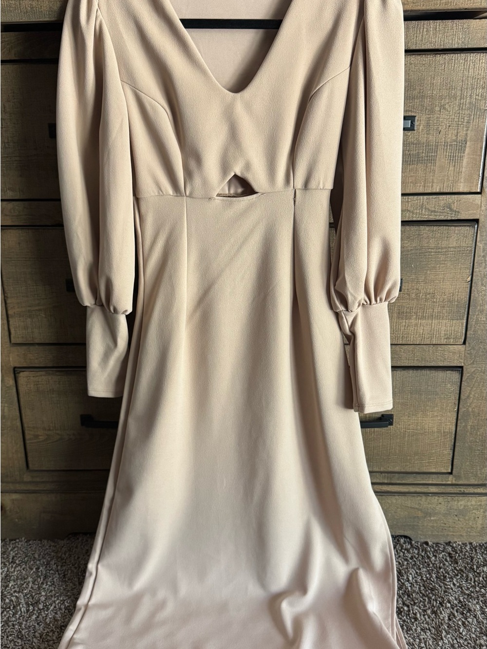 painted threads Cream Long Sleeve V-Neck Dress with Waist Cutout